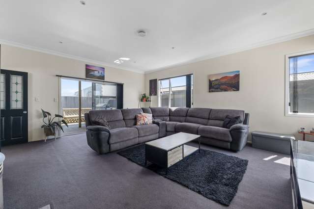 49 Burns Street Hawera_2