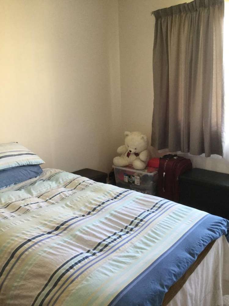 10 Archibald Road Kelston_9