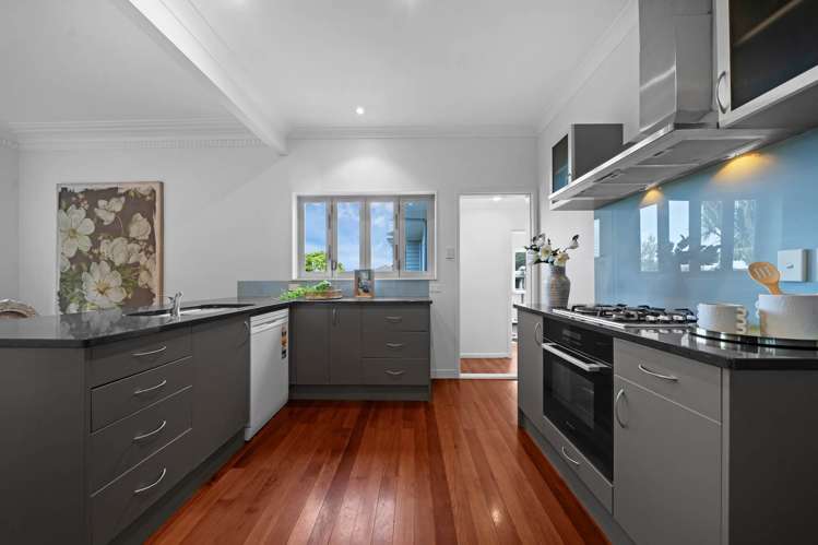 10 Mountfield Terrace Mt Albert_7