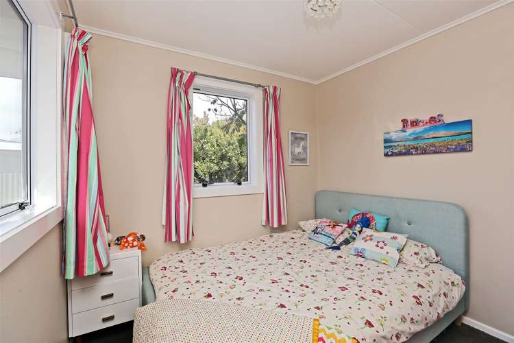 11 Waterworth Avenue Onekawa_6