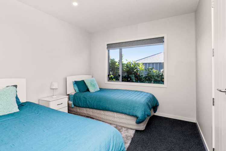 12 Wanaka Place Poraiti_15