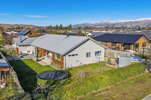 4 Warbler Lane Albert Town_3