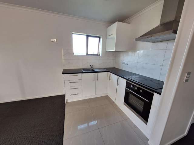 28 Wallson Crescent 1832_3