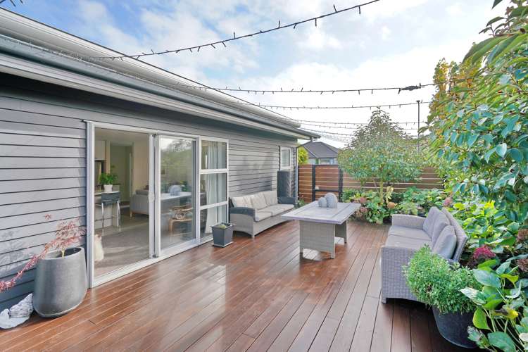 9 Sunline Avenue Lincoln_0