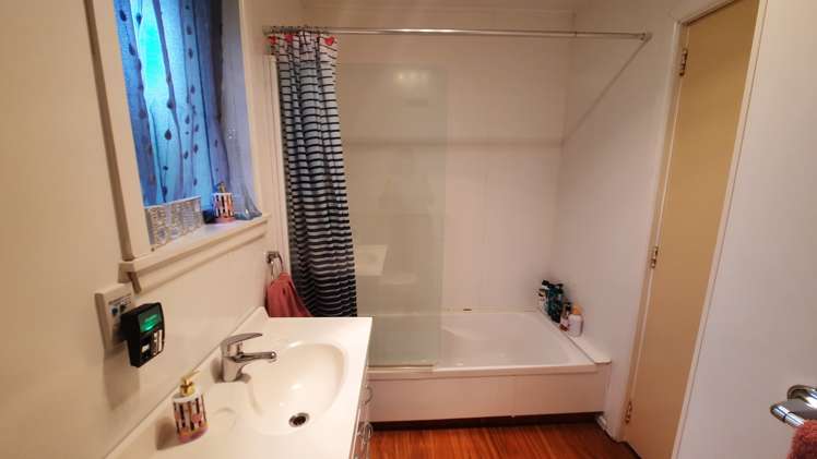 41 Lewin Street Balclutha_9