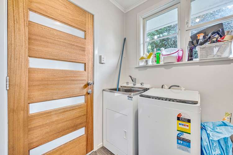 72 Mckenzie Road Mangere Bridge_12