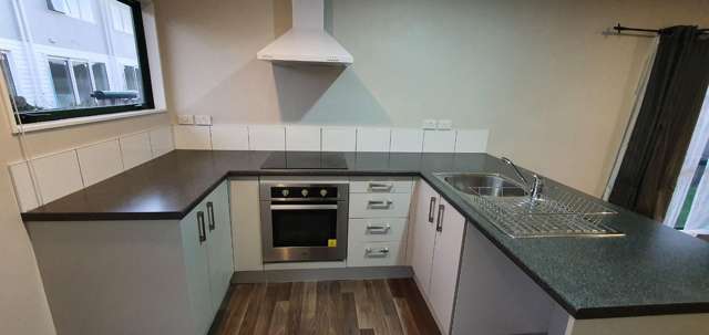 A/10 Daniel Avenue Mangere_2