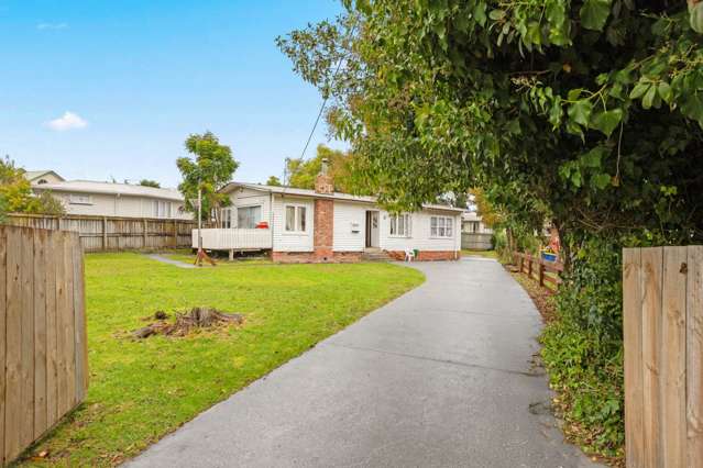 6 Fairdene Avenue Henderson_1