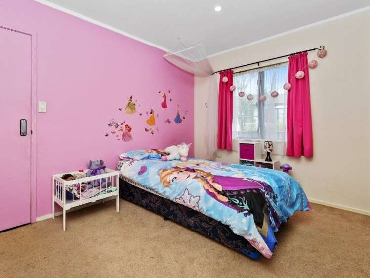 30 Leven Lane Totara Heights_9