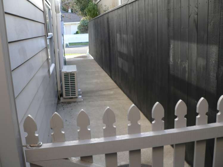 18 Franklyn Road Tawa_6