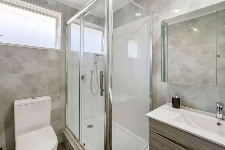 3/8 Akehurst Avenue New Lynn_10