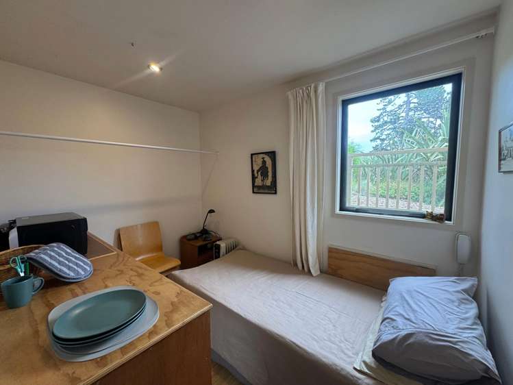 34 Victoria Road South Onetangi_6