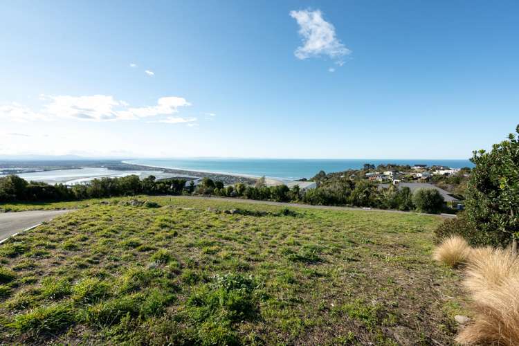 8 Ararat Lane Clifton_11