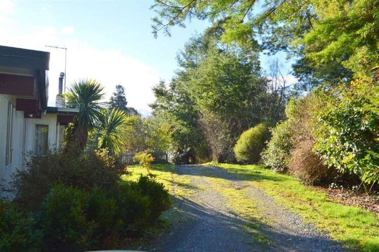 117 Golf Road Taumarunui_23
