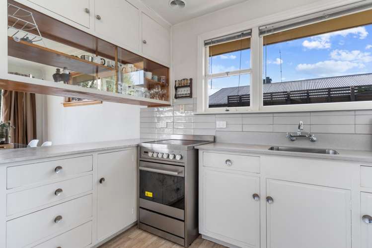 20 Kathleen Crescent_5