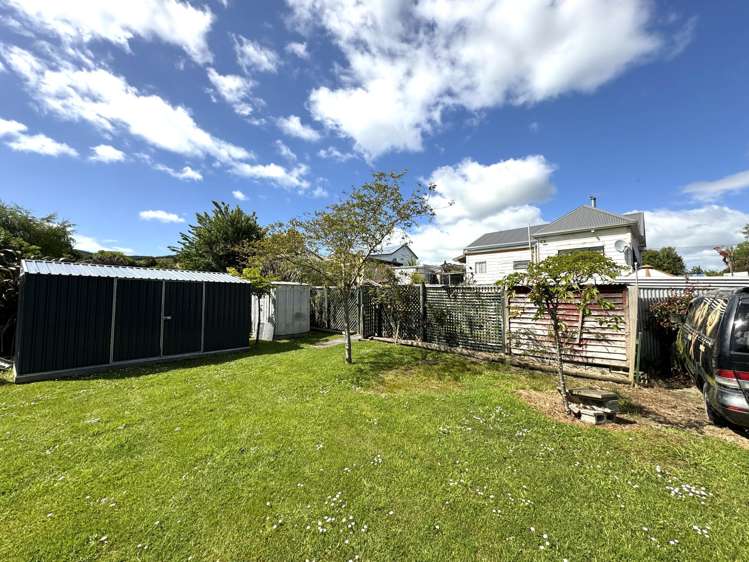 17 Bridport Street Kaitangata_16