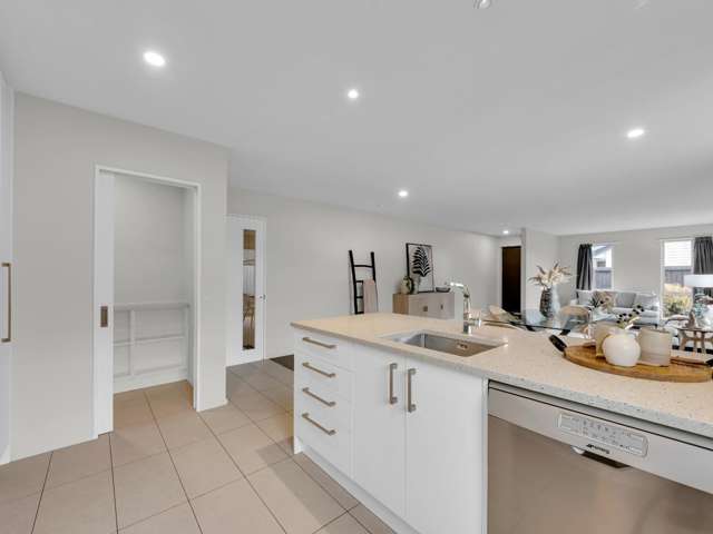 9 Ronaldson Lane Wigram_2