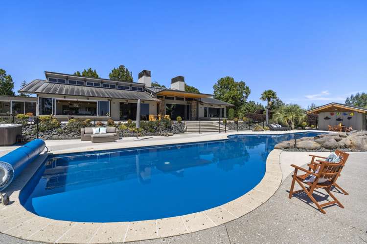 66 Porterfield Road Whitford_8