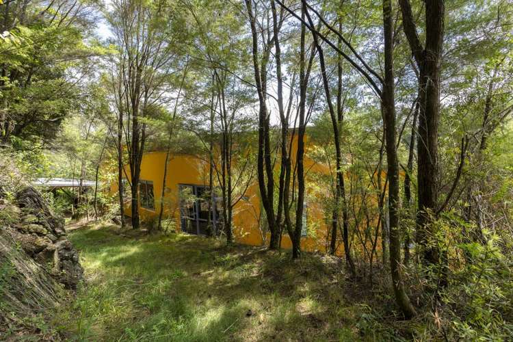 20c Dundas Road Riverside_26