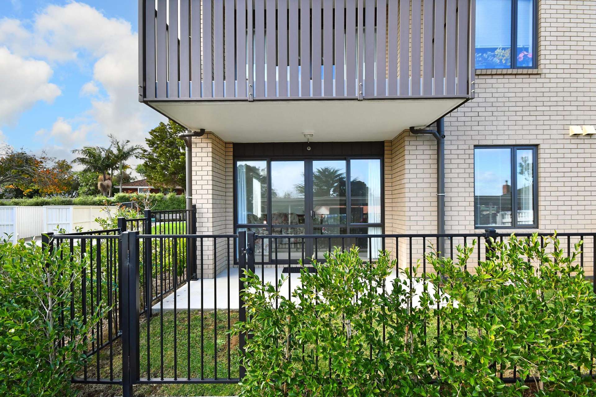 G05B/20 Alfriston Road Manurewa_0