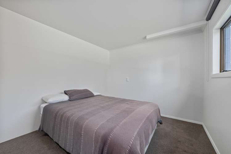 99 Dillons Point Road Blenheim_16