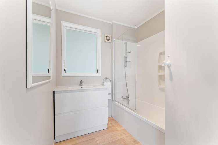 50 Brightside Road Stanmore Bay_17