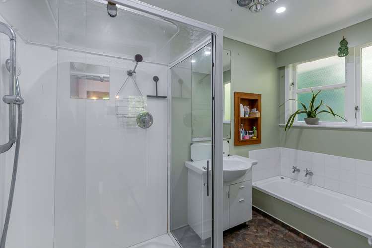 11 Acheron Road Paremata_13