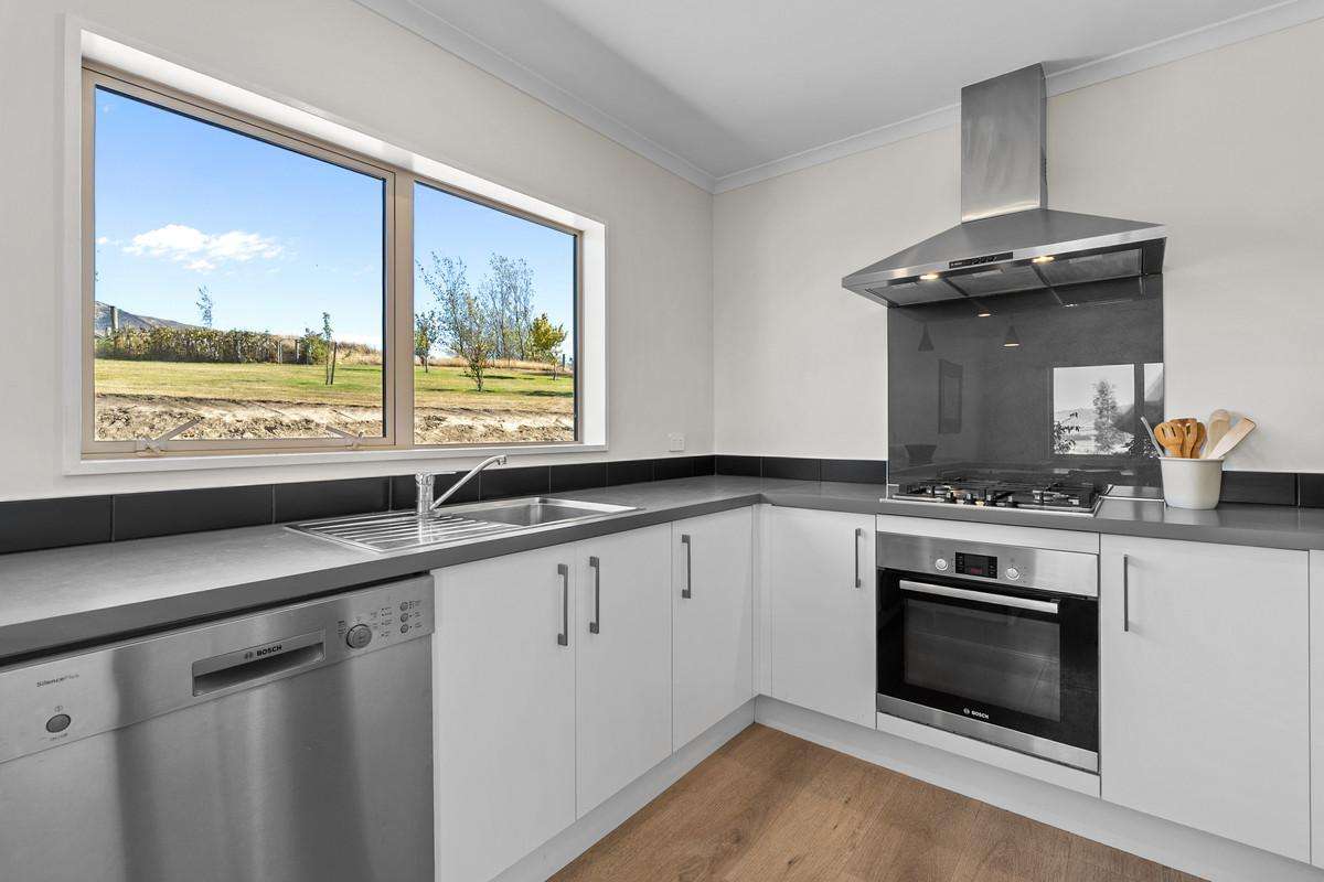 172 Queensberry Terrace_2