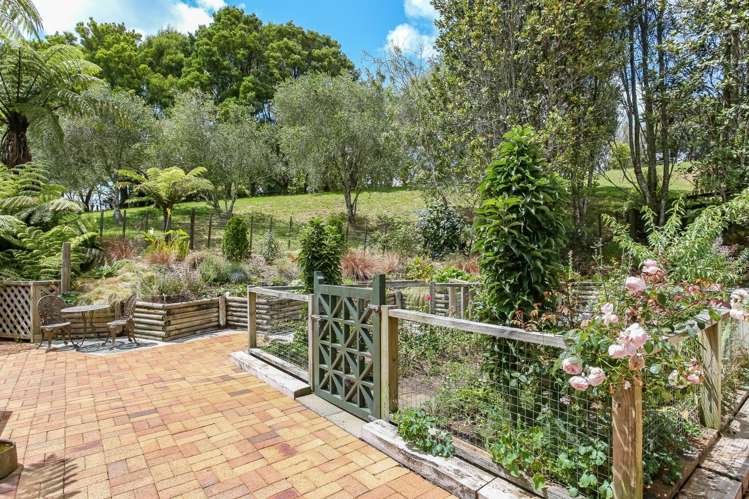 1583 Ponga Road Hunua_5