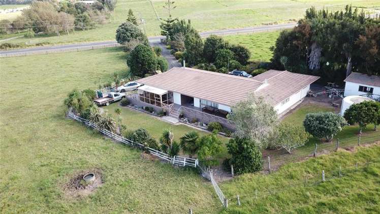 458 Baylys Coast Road Dargaville_7