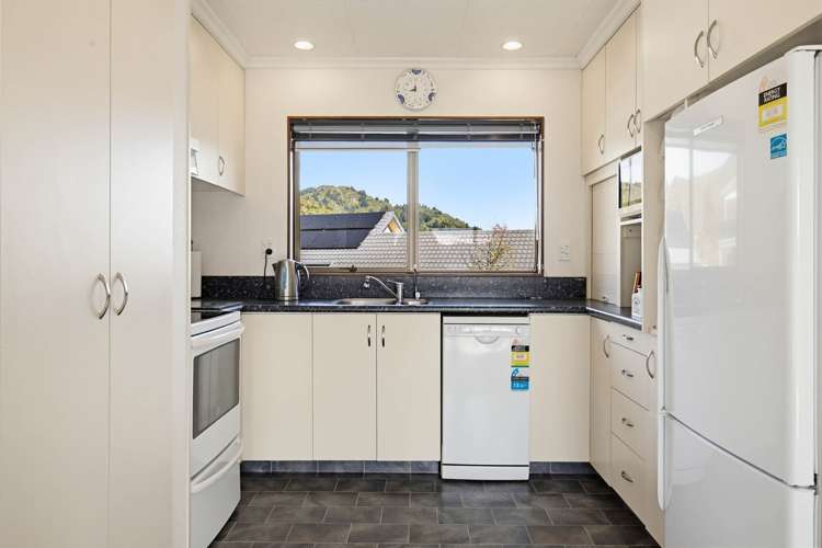 296 Waikawa Road Picton_9