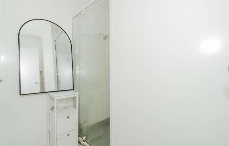 13A Glamis Avenue Dinsdale_17