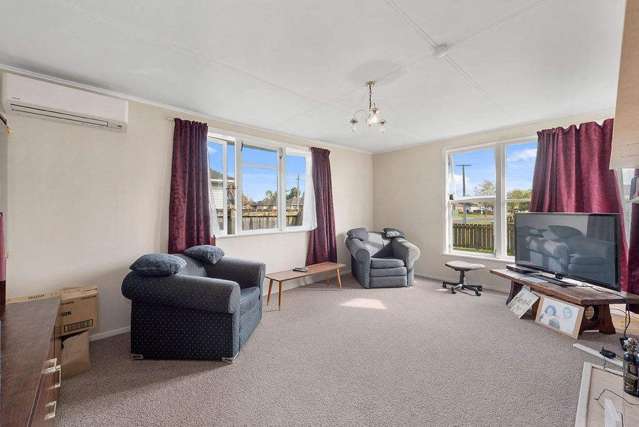 18 Tennyson Road Enderley_4