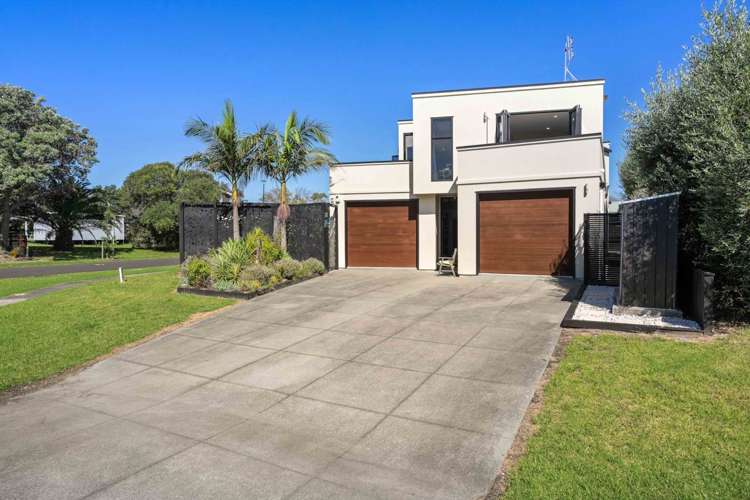 18 Bowentown Boulevard Waihi Beach_48