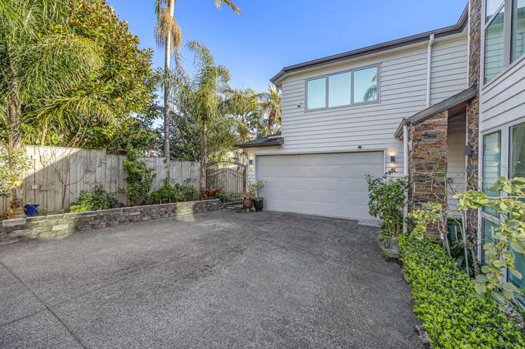 54 Jandell Crescent Bucklands Beach_25
