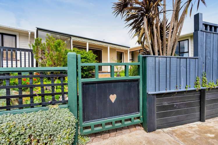 349 Tukapa Street Hurdon_24