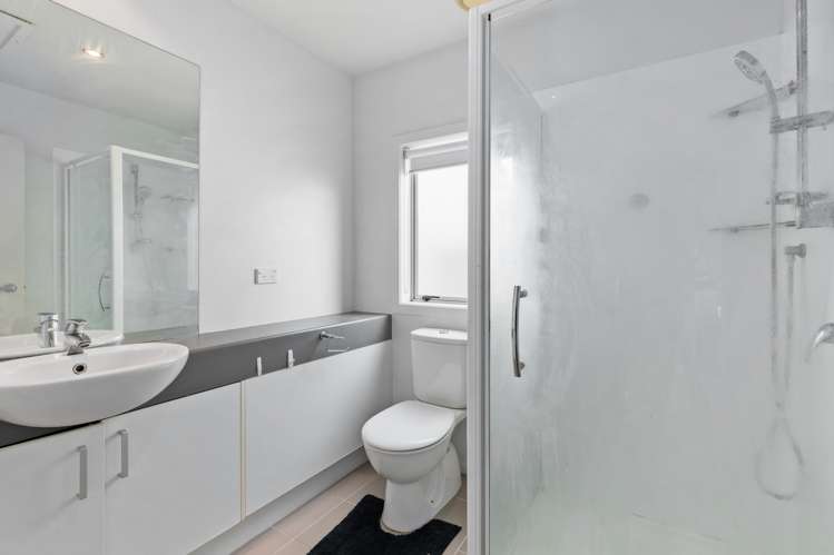 A12/60 Masons Road Oteha_8