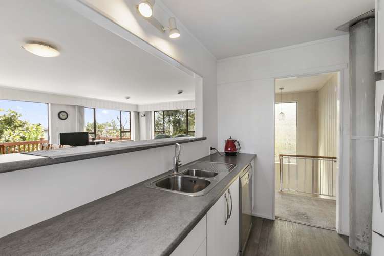 121 Te Atatu Road Te Atatu South_8