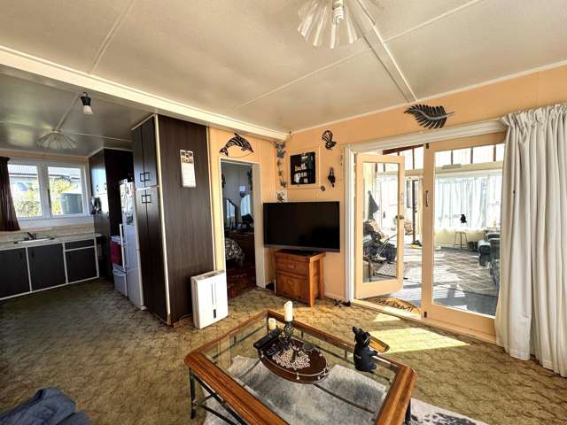 8 Kowhai Street Kaka Point_2