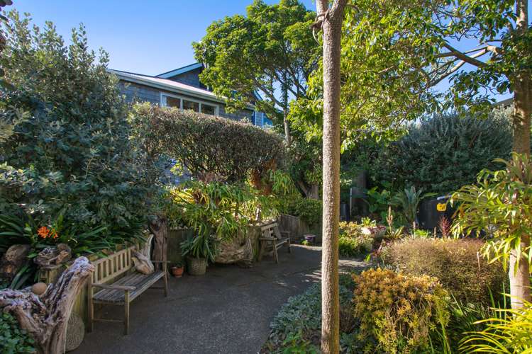 1 Oneroa Road Wainui_12