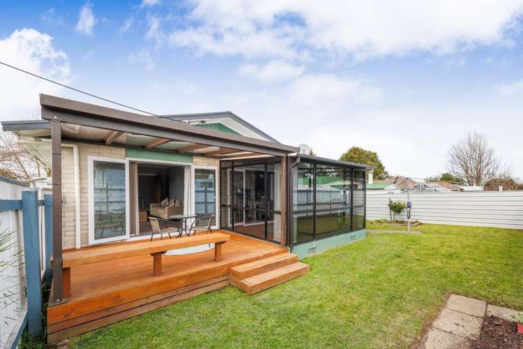 2 Mcclure Street Feilding_19