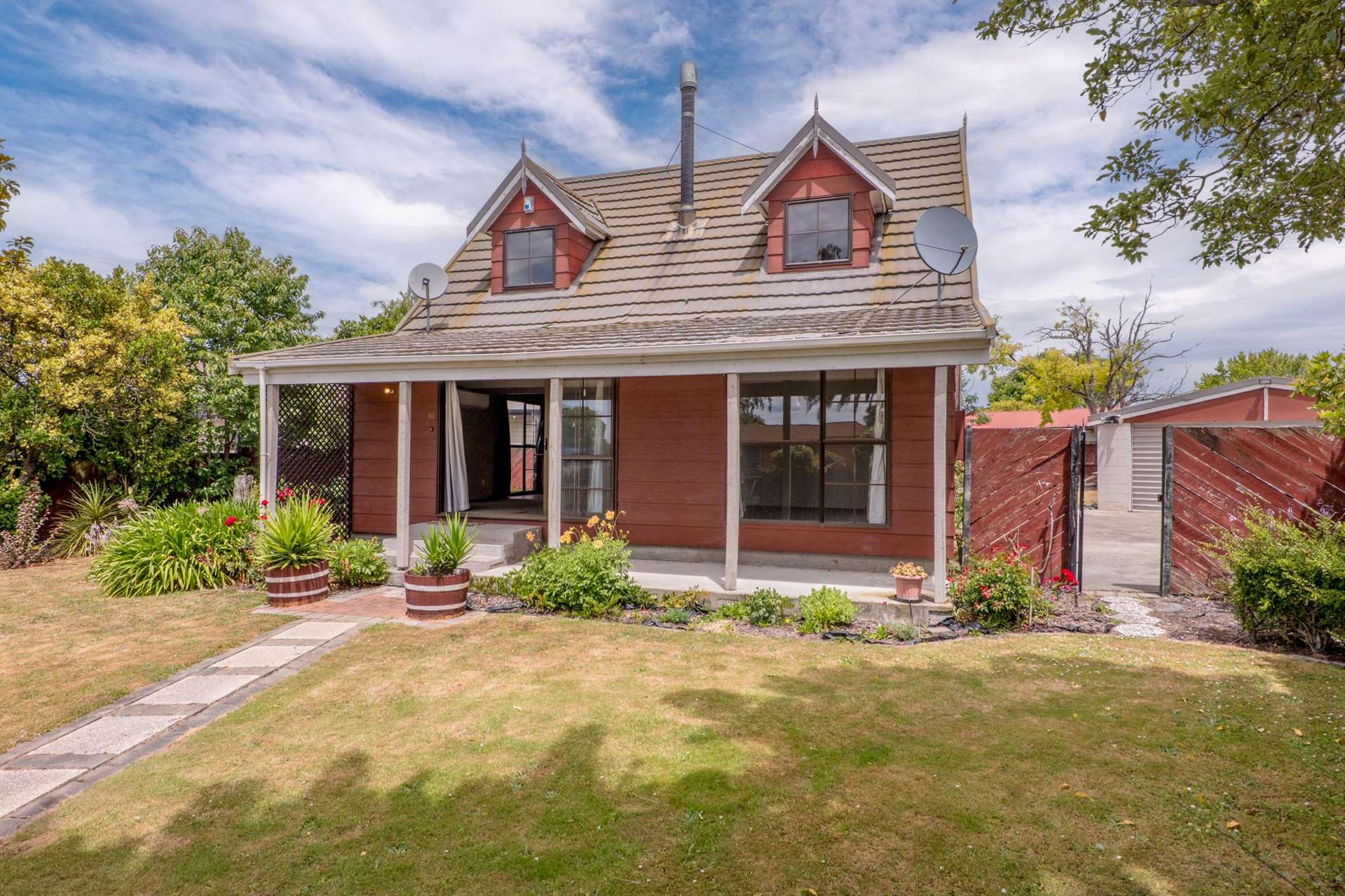 60 Solomon Ave Redwood_0