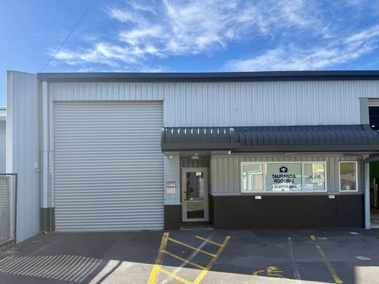 Unit 1 87 Fourth Avenue Tauranga_1