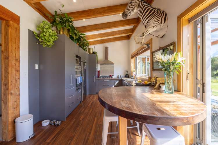 23 Ewing Place Albert Town_11