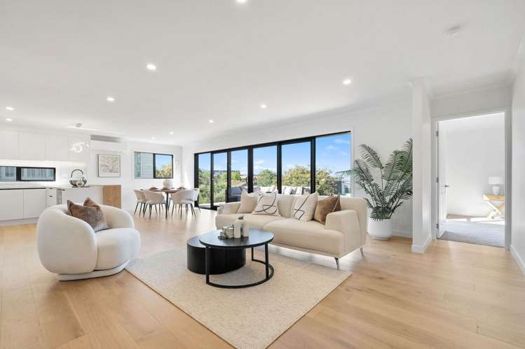 20 Baulcomb Parade Windsor Park_3