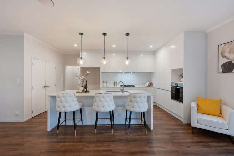 36 Koropa Road_3