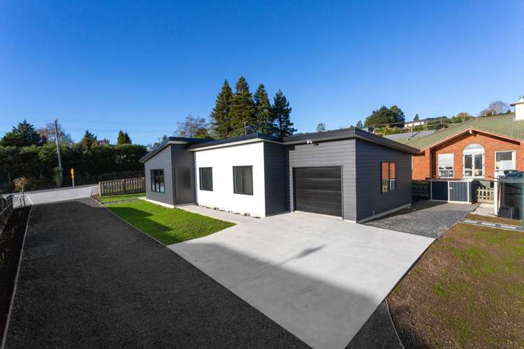 4a Chatham Street Waihola_25