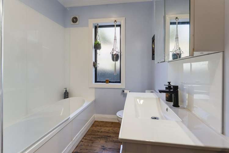 72 Toi Toi Street Toi Toi_17