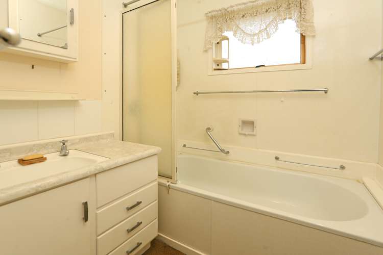 1/35a Coniston Avenue Te Atatu South_8