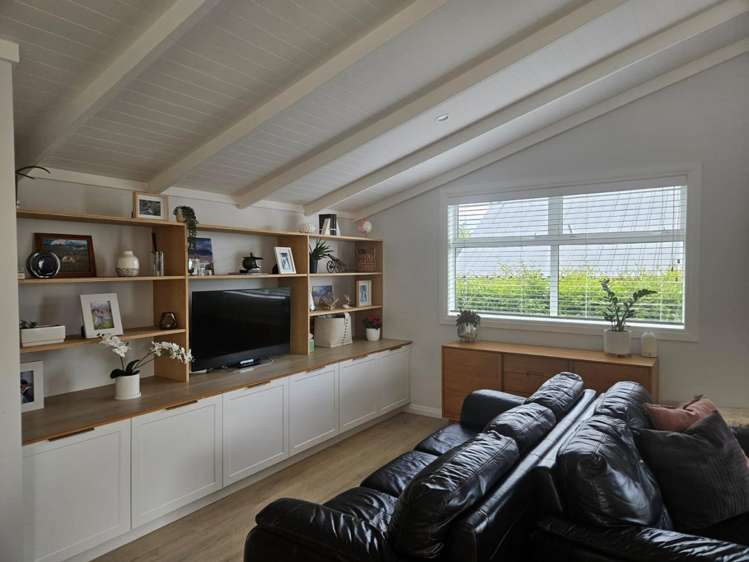 1 Hoskins Avenue Hillsborough_12